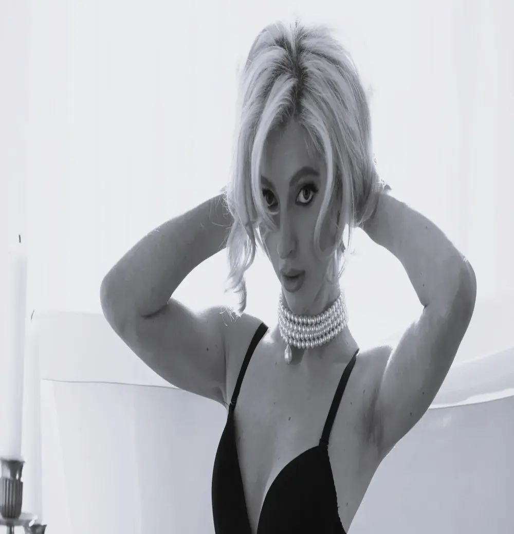 YourNaughtyMiss