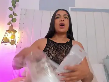 Stripchat Free Live Porn of hannah_gray