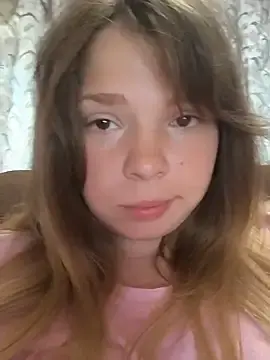 Stripchat Adult Webcams of Zuli_Kiska