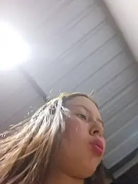 Stripchat Free Live Porn of Khelmi
