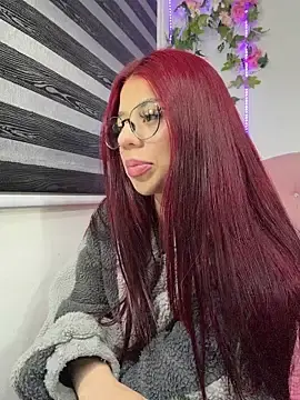 Stripchat Adult Webcams of its_raquelle