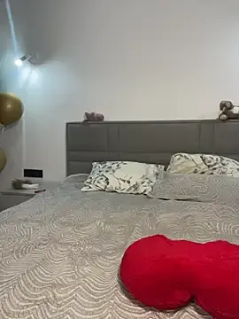 Stripchat Free Porn Cam of CurlyLara