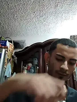 Stripchat Live Sex Cam of Exlifer