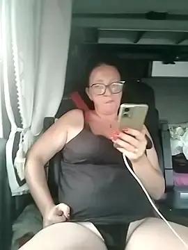 Stripchat Free Porn Cam of Milfa_nimfomana