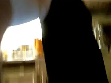 Stripchat Adult Webcam of SexyB214