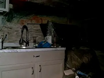 Stripchat Adult Webcam of SexyB214