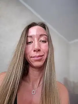 Stripchat Watch Live Sex Cams of Eva_SweetCatt