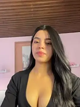 Stripchat Best Webcam of LunaMoore_Pink