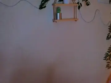 Stripchat Best Webcam of serenahall_