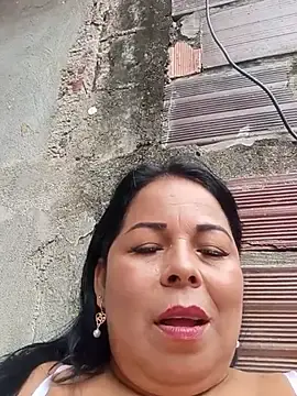 Stripchat Sex Cam of Mother-Big-tits