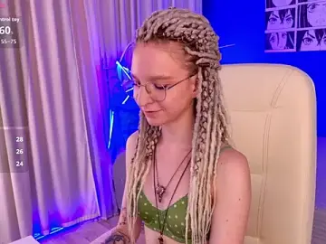 Stripchat Best Webcam of VioletShine