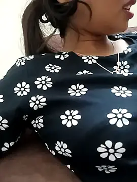Stripchat Adult Webcam of avii5