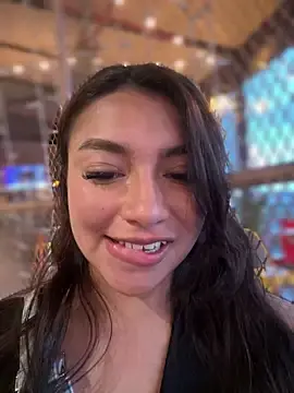 Stripchat Live Sex of CocoaGigiMuse
