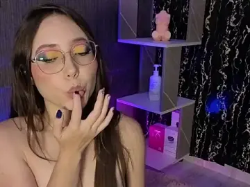 Stripchat Watch Live Sex Cams of Thalia_anderson