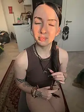 Stripchat Live Sex Cam of Ellie_Whitfield