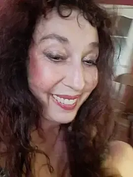 Stripchat Live Sex Cam of GypsyEsmeralda