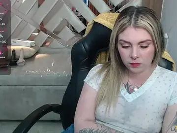 Stripchat Free Live Porn of Paula_b_