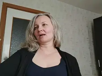 Stripchat Free Live Porn of EdithManning