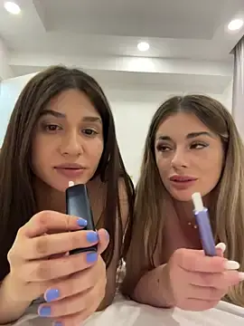 Stripchat Sex Cam of IsabellaEtthan