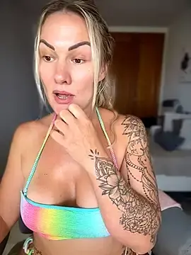 Stripchat Adult Webcam of NastyMilf_