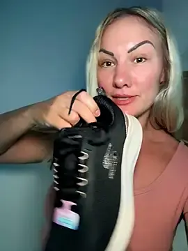Stripchat Live Porn of NastyMilf_