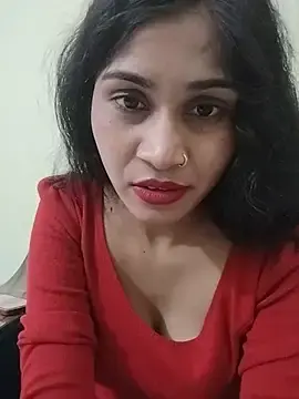 Stripchat Adult Webcams of Naughty_Kiara_