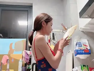 Stripchat Free Porn Cam of Butterbear
