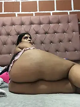 Stripchat Adult Webcam of Rachellcooperrr