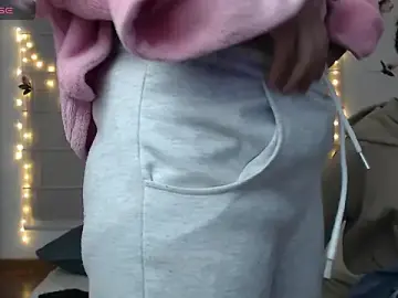 Stripchat Sex Cam of Sarabubbie