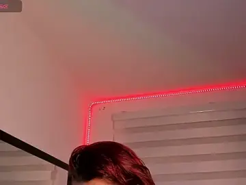 Stripchat Free Porn Cam of Aurora_Blazee