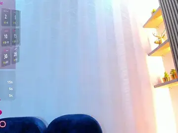 Stripchat Live Sex Cam of Naomii_Viper