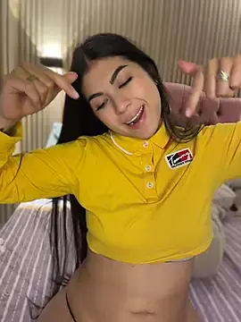 Stripchat Live Sex Cam of Sarasanders_4