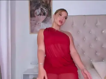 Stripchat Watch Live Sex Cams of Sofi_glow