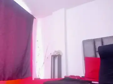 Stripchat Best Webcam of sarahhernandez