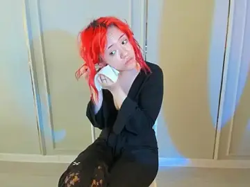 Stripchat Free Porn Cam of yuna_star