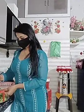 Stripchat Live Sex Cam of Kaur_Simran_01