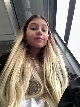 Stripchat Free Porn Cam of nancy_chancy