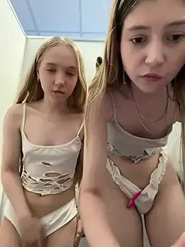 Stripchat Live Sex Cam of nancy_chancy
