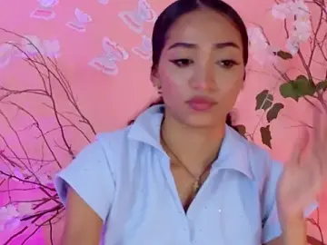 Stripchat Live Sex of Charlotte_Love10