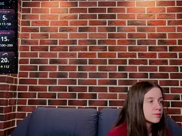 Stripchat Live Sex Cam of MyrtaMcclaney