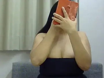 Stripchat Sex Cam of tripti2