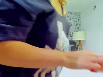 Stripchat Sex Cam of AlmaFancy