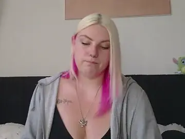 Stripchat Nude Webcam of josi-420