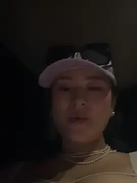 Stripchat Best live sex cam show of Yolanda9