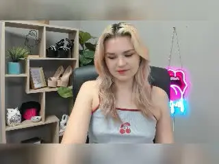 Xlovecam Best Webcam of SweetLilyy