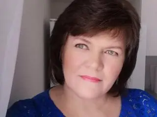 Xlovecam Live Sex Cam of SandraSunrise