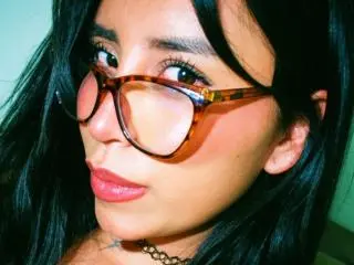 Xlovecam Watch Live Sex Cams of ElizabethMacy