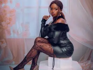 Xlovecam Watch Live Sex Cams of CamiliaWanda