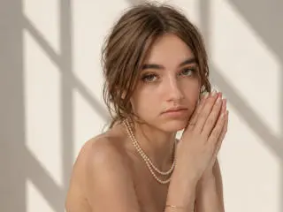 Xlovecam Nude Webcam of BessBetak
