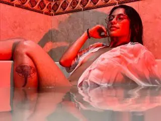 Xlovecam Private Sex Chat of MiaUtena